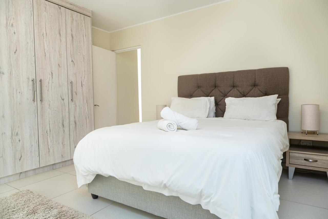 Apartment Amazing Beachfront 2 Bed A308 Sea Spray