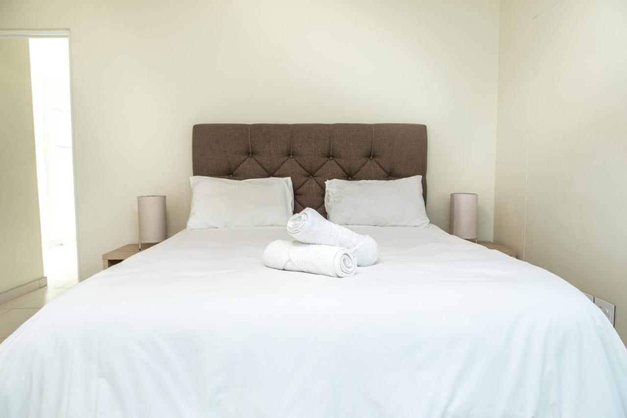 Apartment Amazing Beachfront 2 Bed A308 Sea Spray
